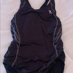TYR women’s bathing suit